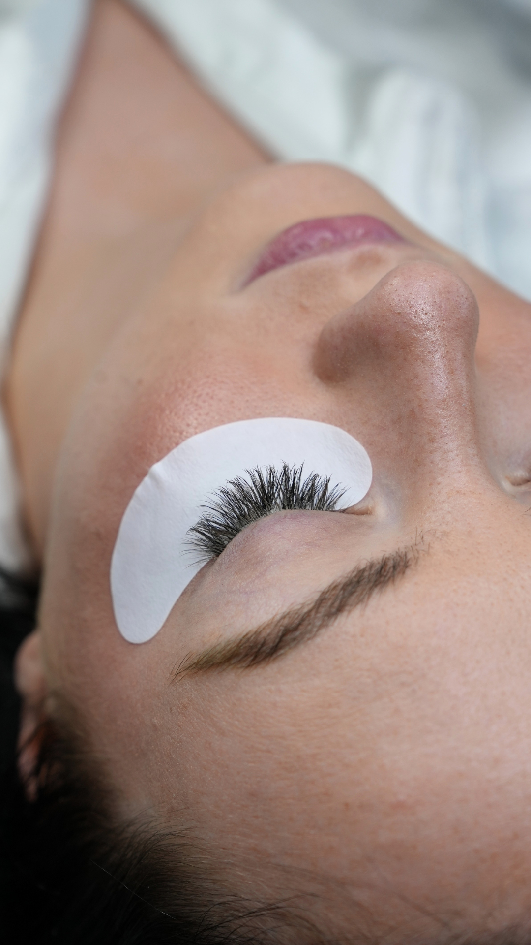 Mini Lash Fills: Pricing, Timing & Benefits