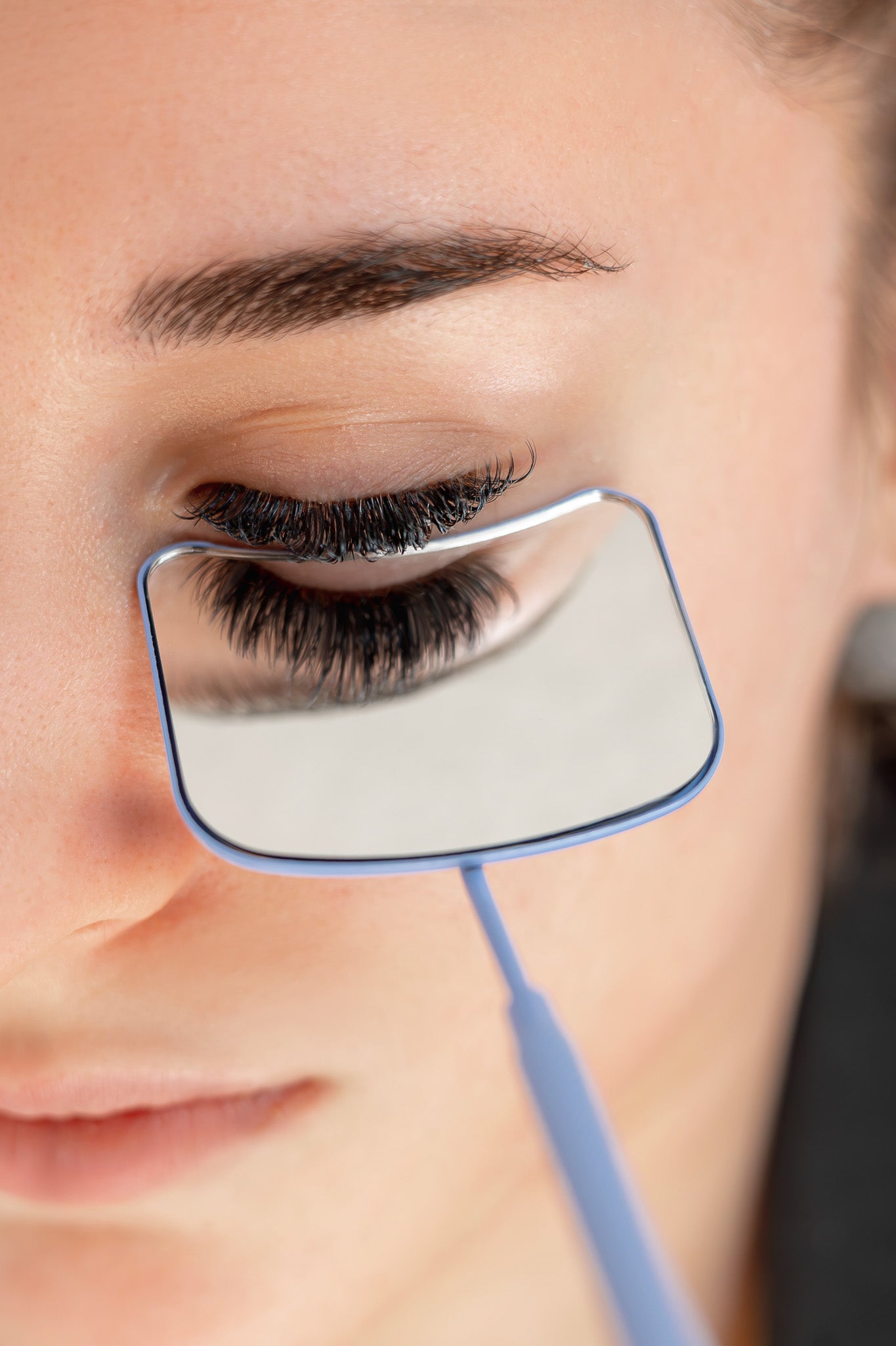 Lash Gaze - Application Mirror