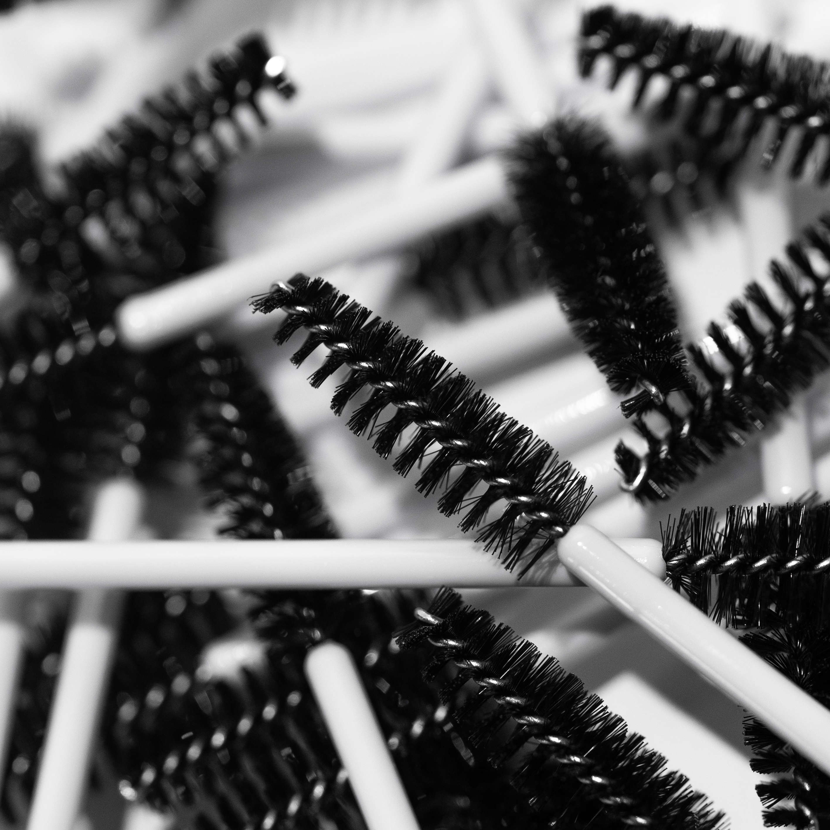 mascara wands for eyelash extension services