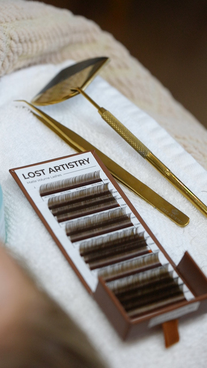 brown volume lashes