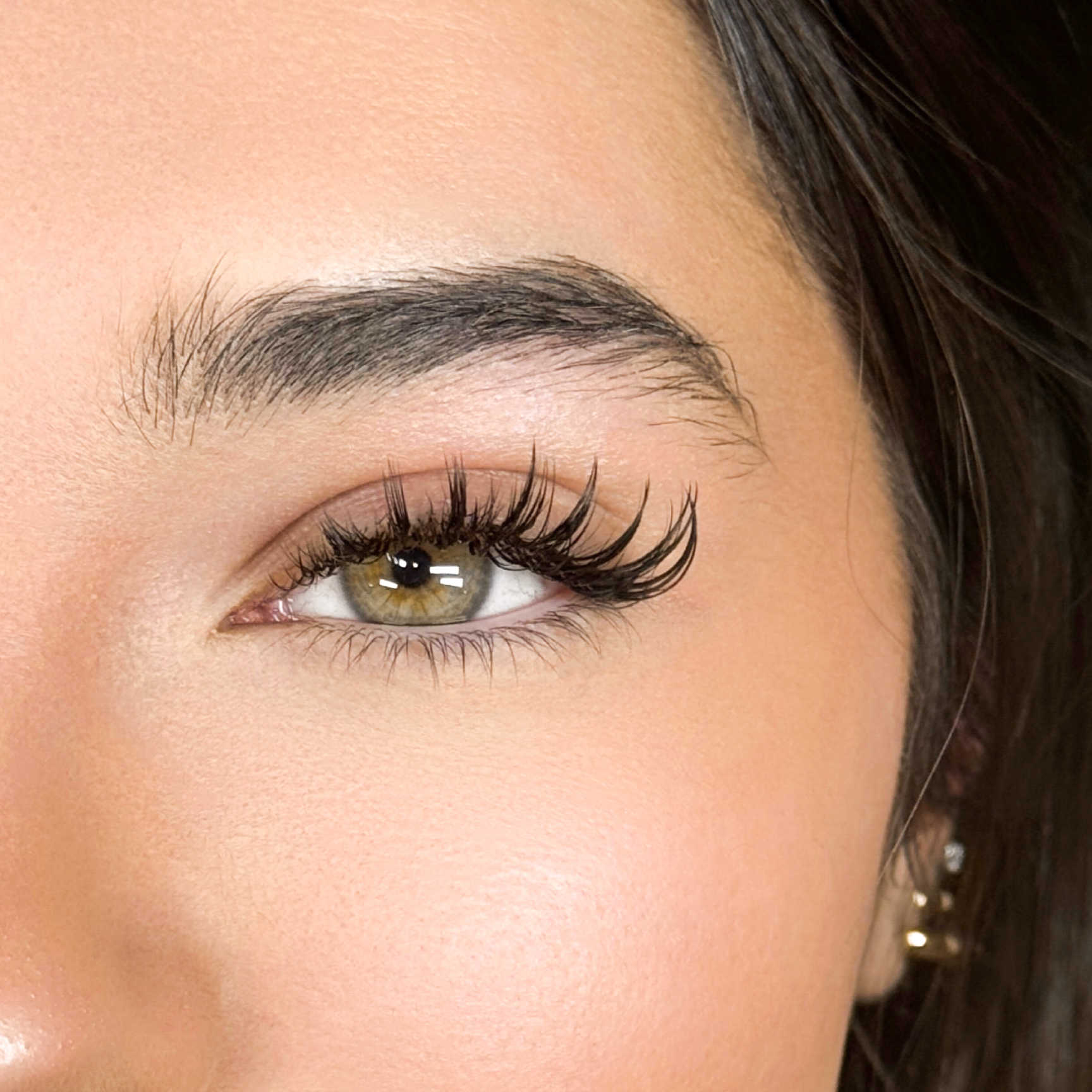 ultra dark volume lash extensions