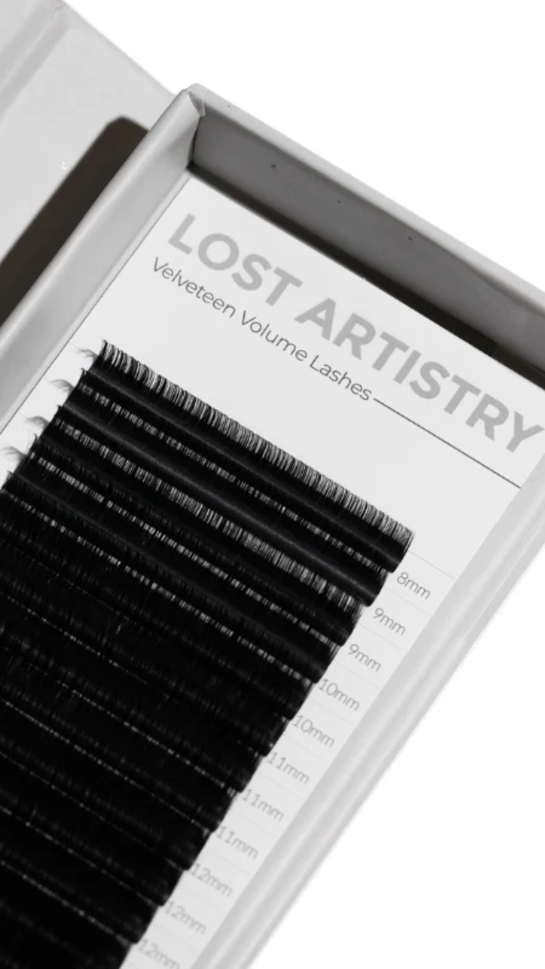 Understanding Lost Artistry’s Volume Lash Fibres
