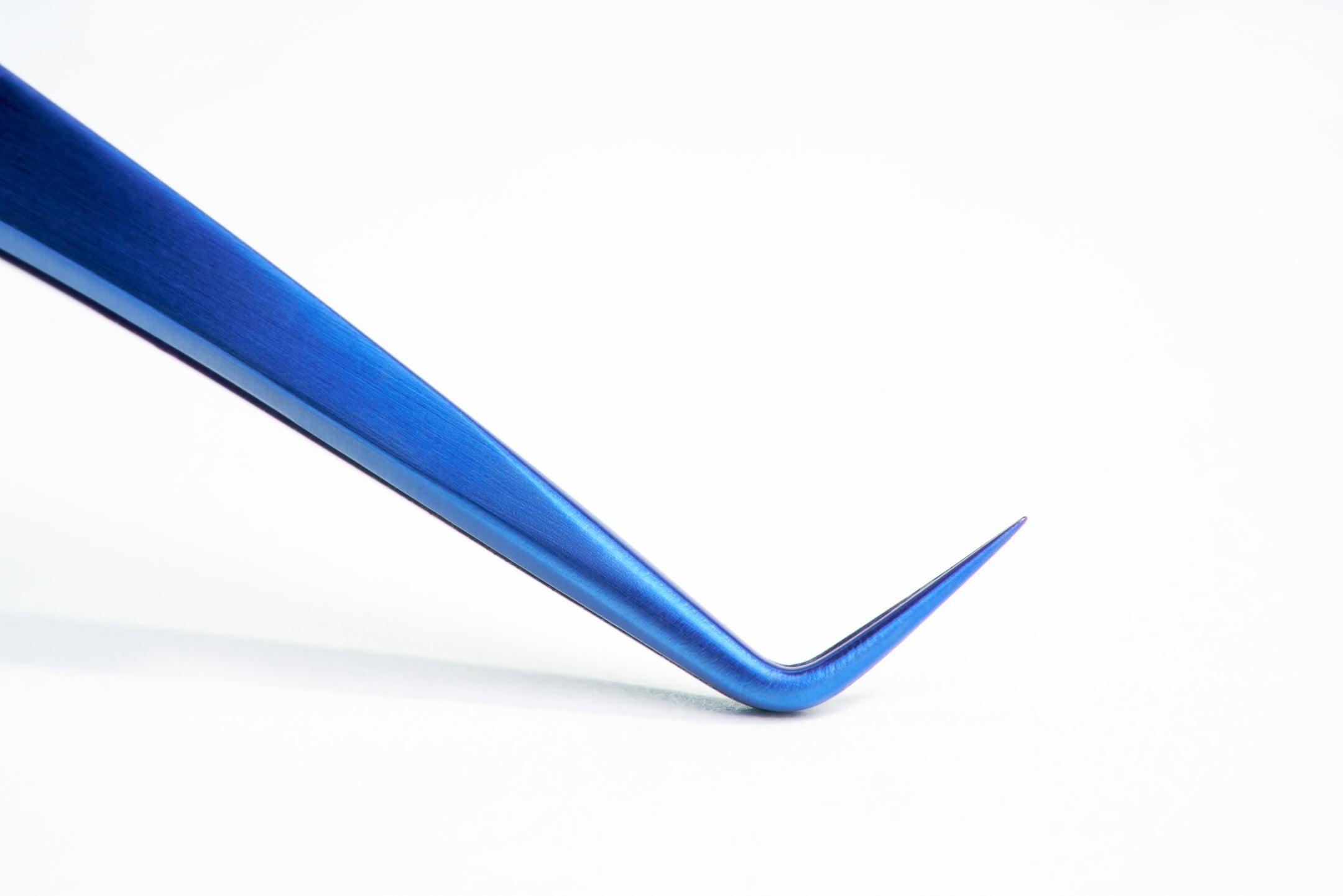 Jet Setter - 90 Degree Volume Tweezer