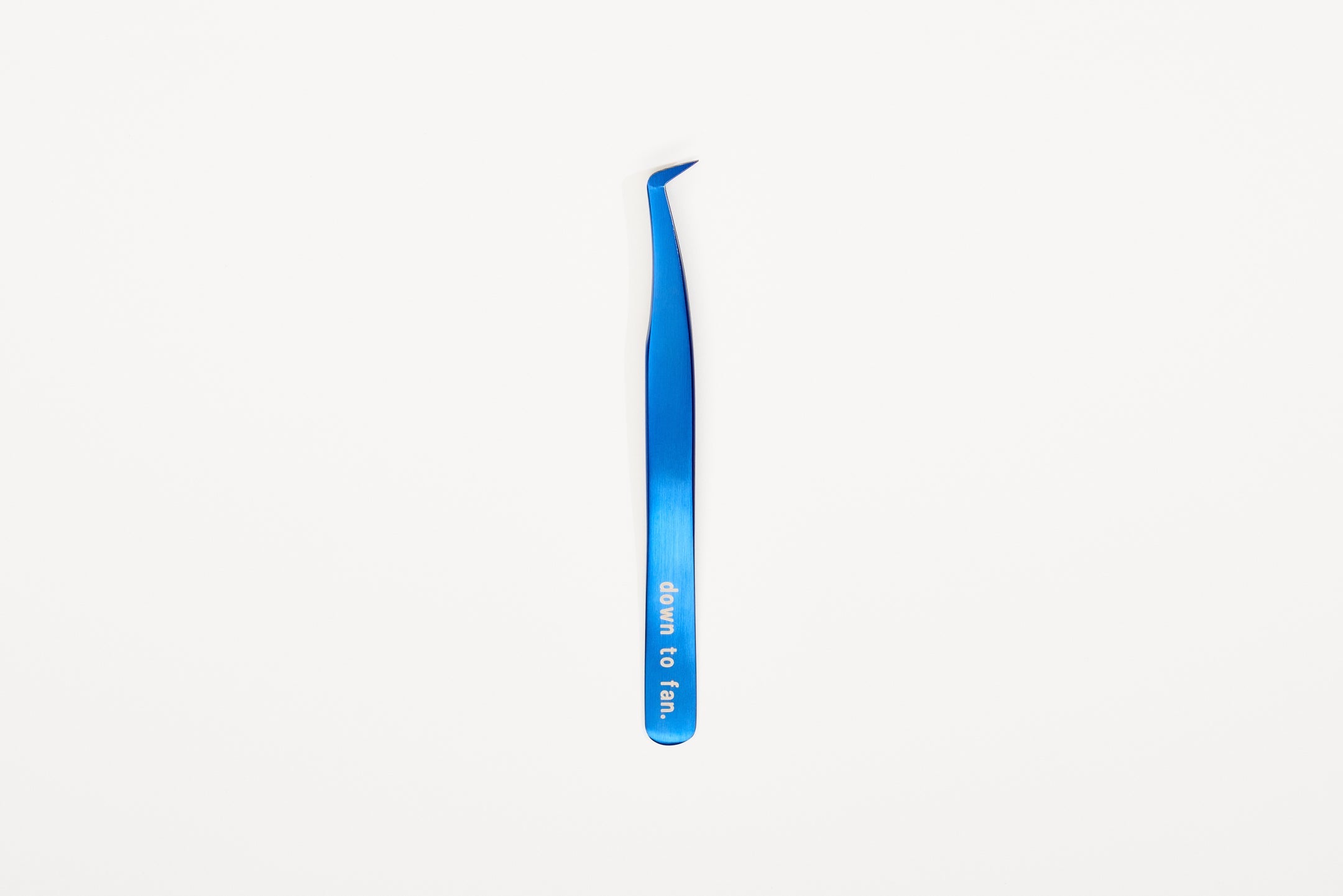 Micro Grip Down to Fan - Boot Volume Tweezer